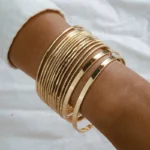 Conjunto de 14 pulseiras modernas