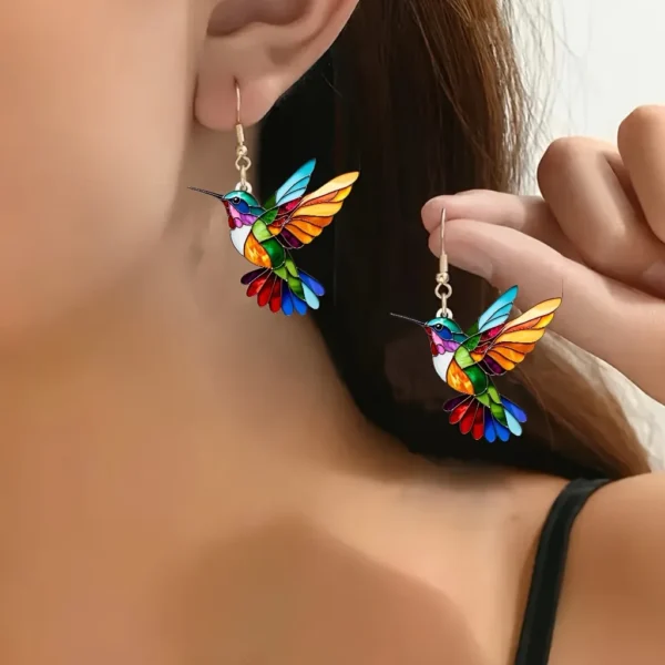 Brincos ousados ​​e chamativos colibri